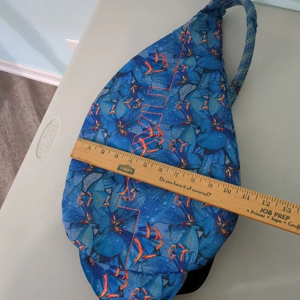 Kavu Electric Lily Rope Sling Bag Canvas Full Blue Canvas Crossbody hard to find
